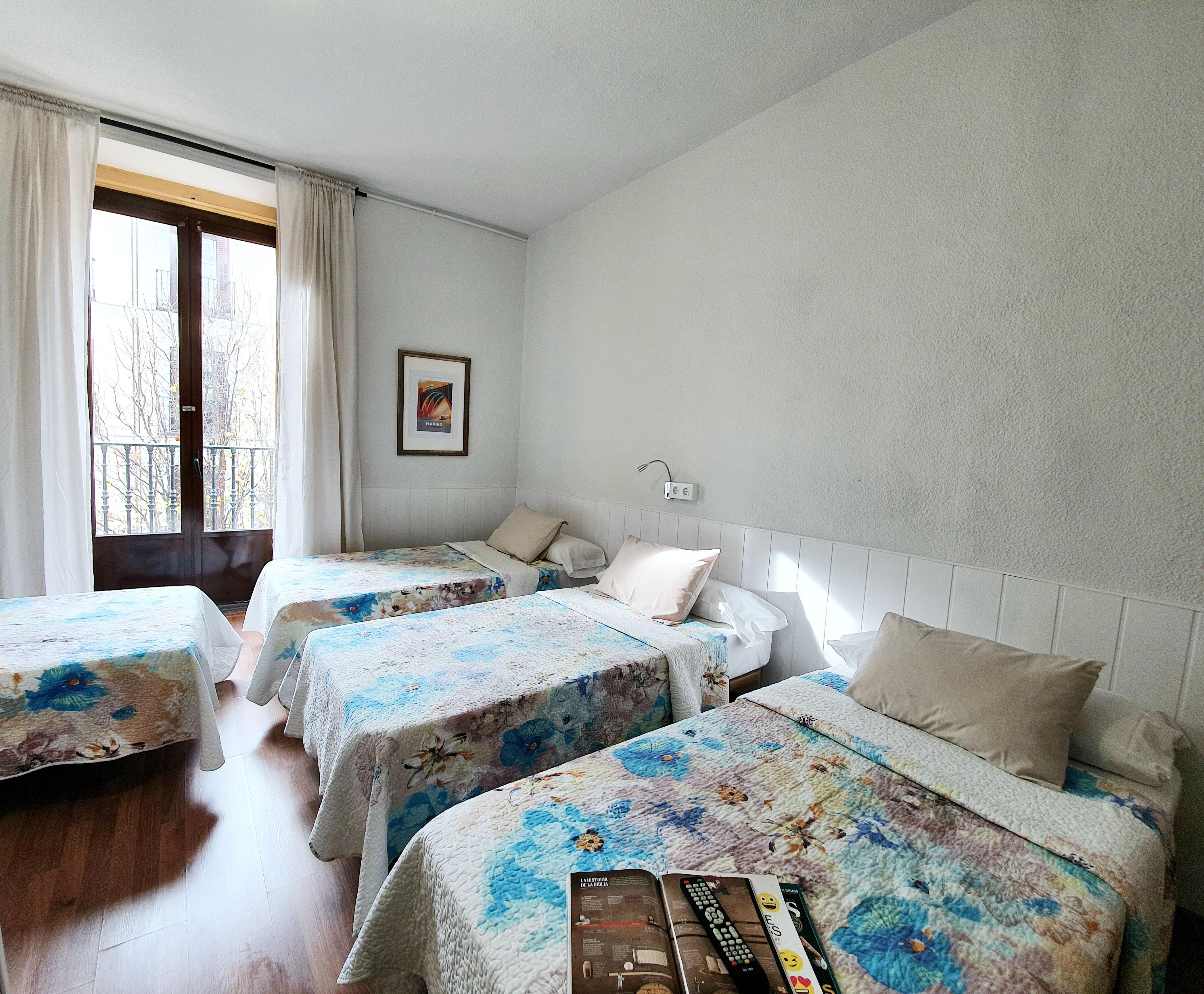 מדריד Hostal Alicante מראה חיצוני תמונה