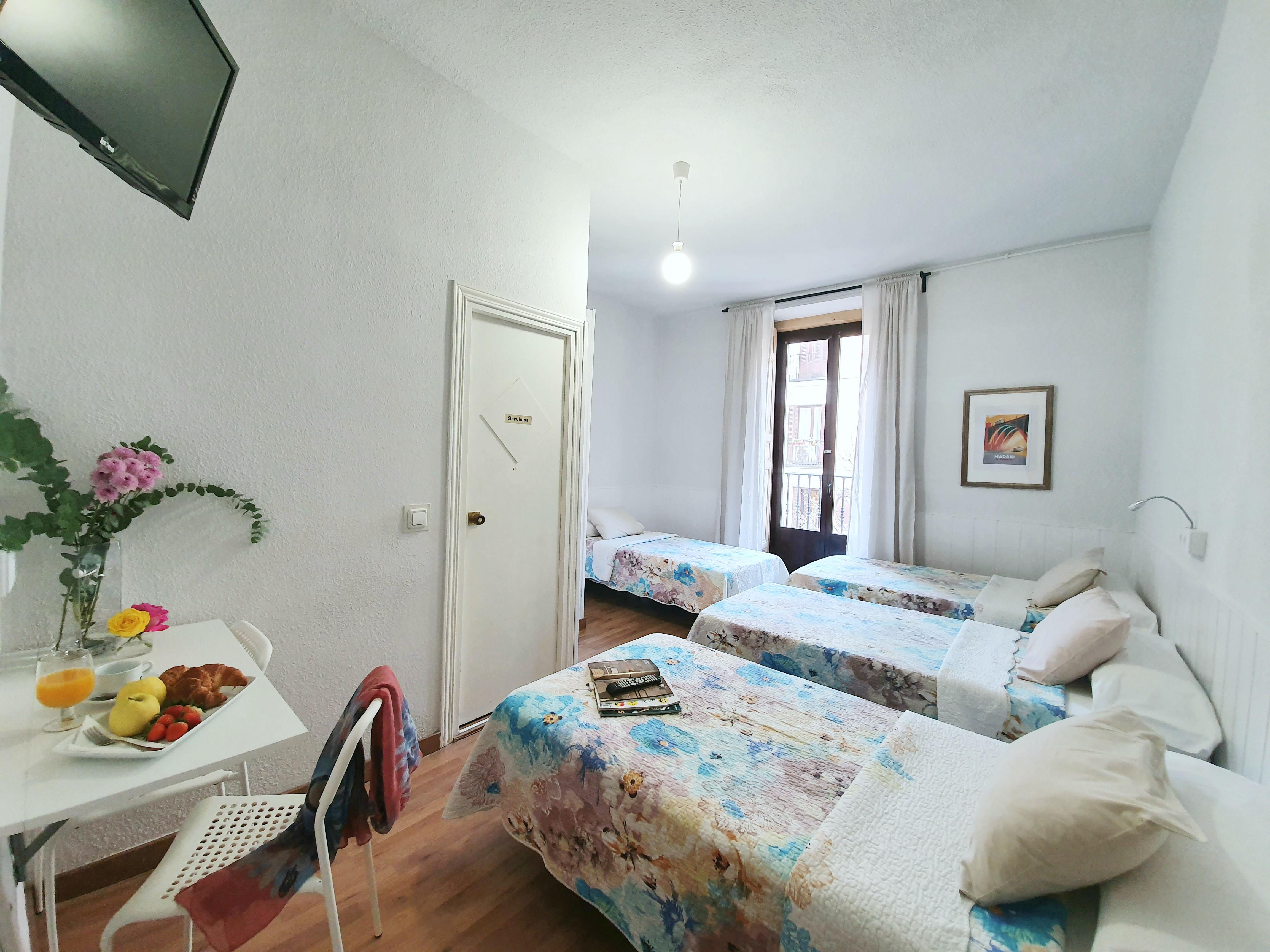 מדריד Hostal Alicante מראה חיצוני תמונה